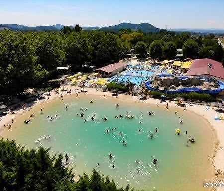Mobilhome 6 Personnes Camping 4* Chateauneuf-de-Galaure Exteriör bild